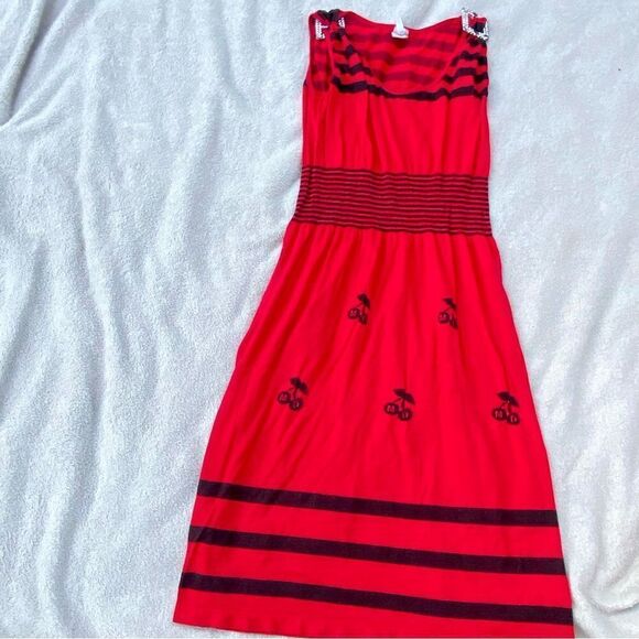 Yitong one size sleeveless cherry dresses 2 pack used great condition - Picture 2 of 13